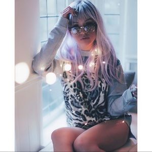 ⛔️SOLD⛔️Luxury 💕 HypeBae Silk Sweatshirt